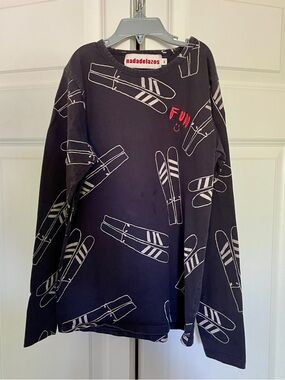 Nadadelazos kids ski pattern long sleeve T-shirt size 10